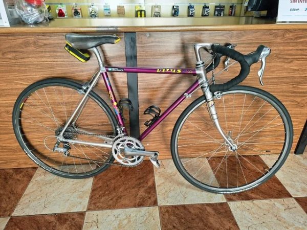 Bicicleta Carretera Vitus (USADA)